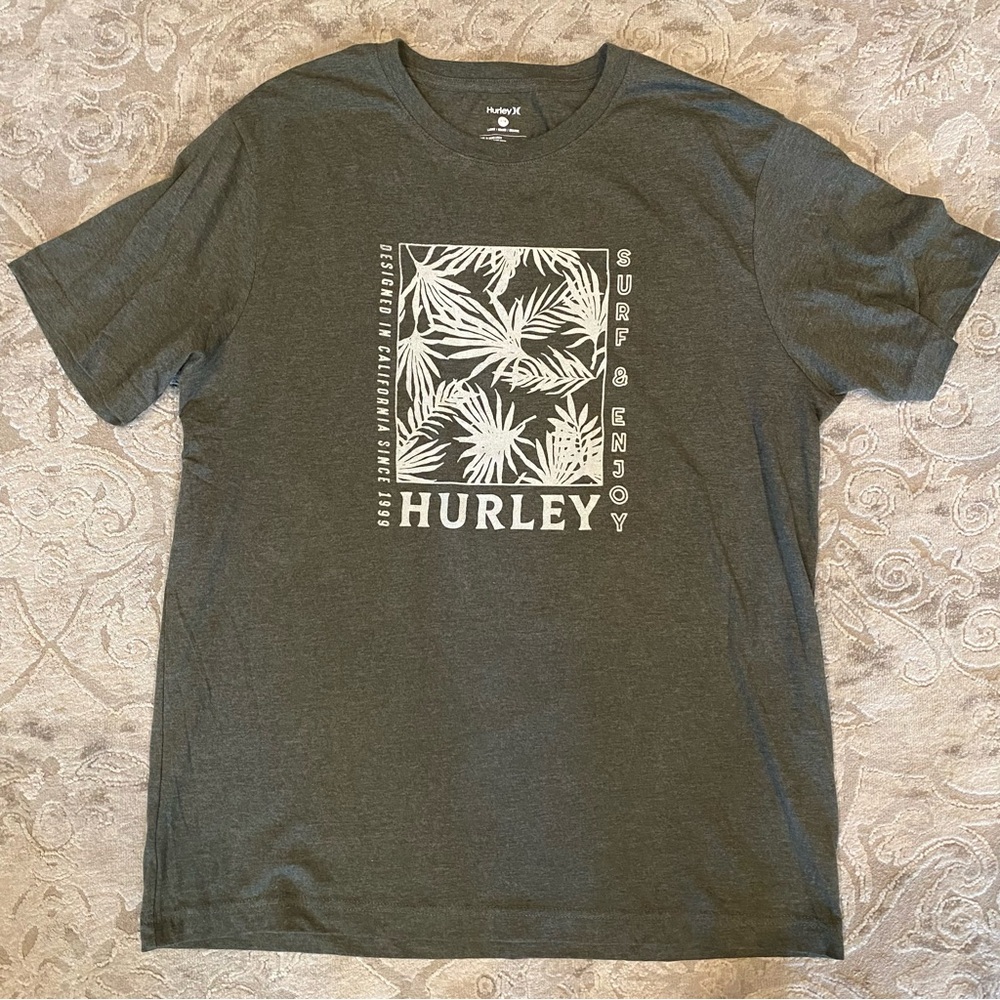 Men’s large Hurley T-shirt
